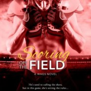 REVIEW: Scoring Off the Field by Naima Simone