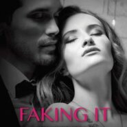 REVIEW: Faking It by Stefanie London